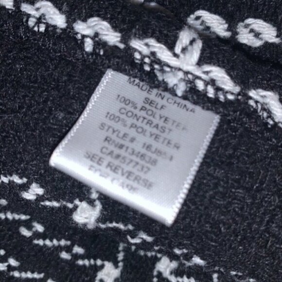 Justfab Black White plaid Fringe hooded cape with pockets size Medium - Picture 9 of 12